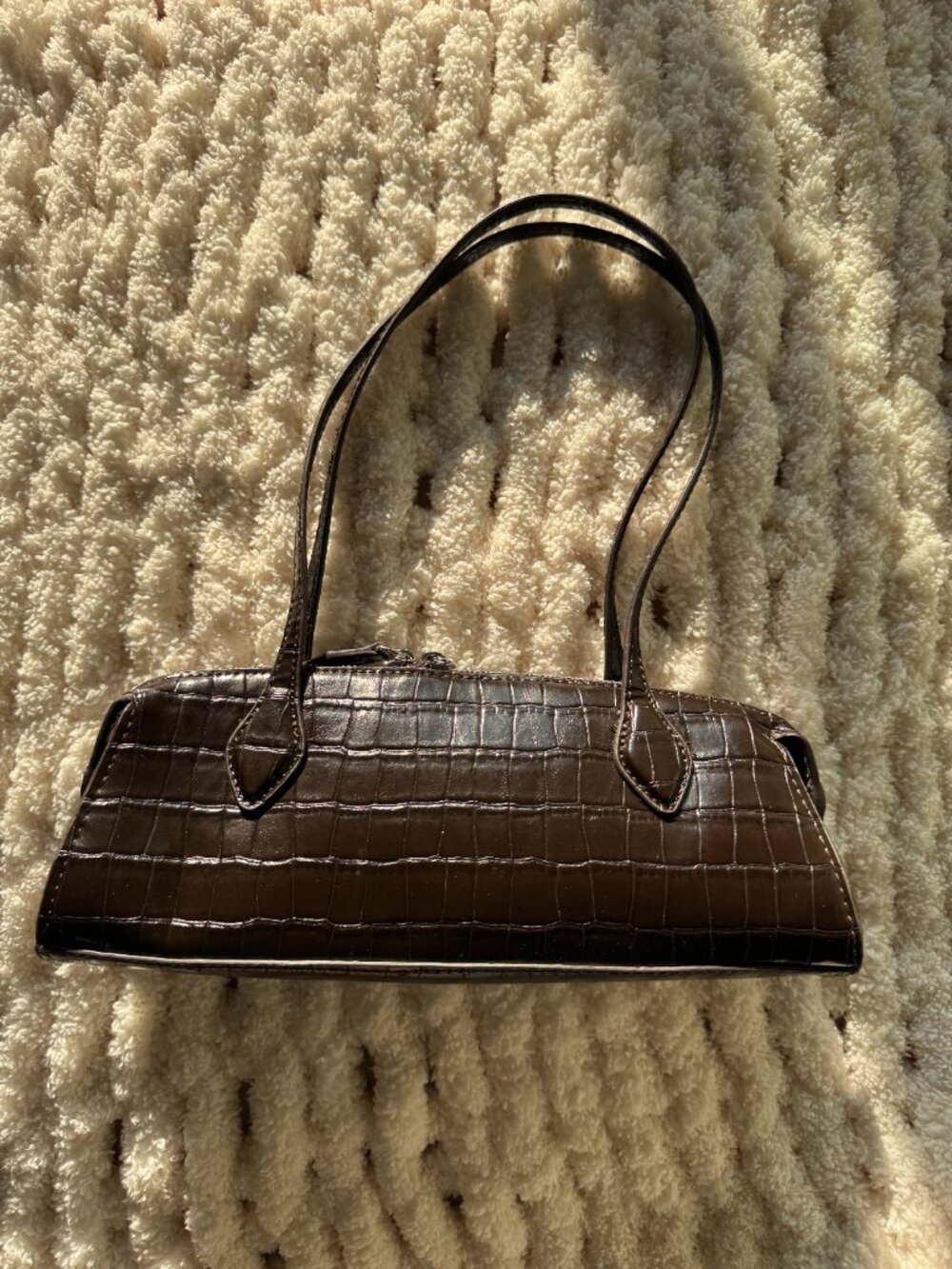 MANGO Double-Handle Bowling Bag - Picture 3 of 3